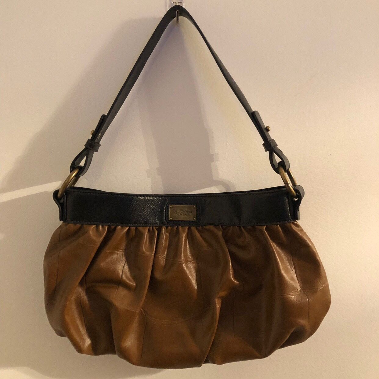 Gorgeous Simply Vera Wang Brown and Black Faux Leather Bag