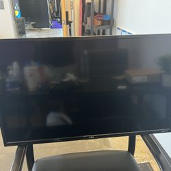 TCL 32in TV
