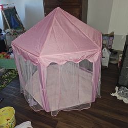 Girl Play Tent 