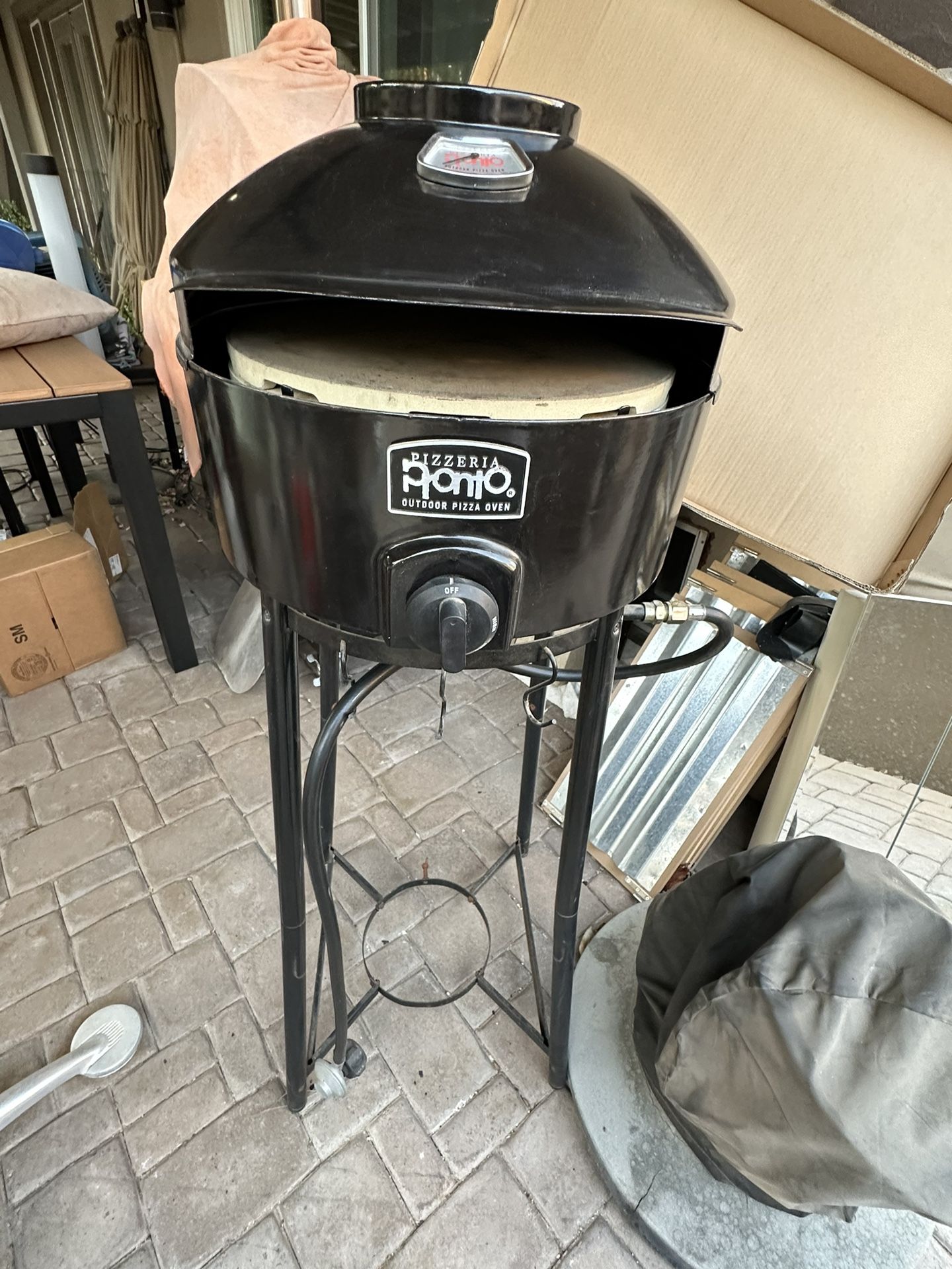 Pronto Propane Pizza Oven 