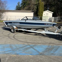 1990 Blue Water Pro Am Skier Boat 
