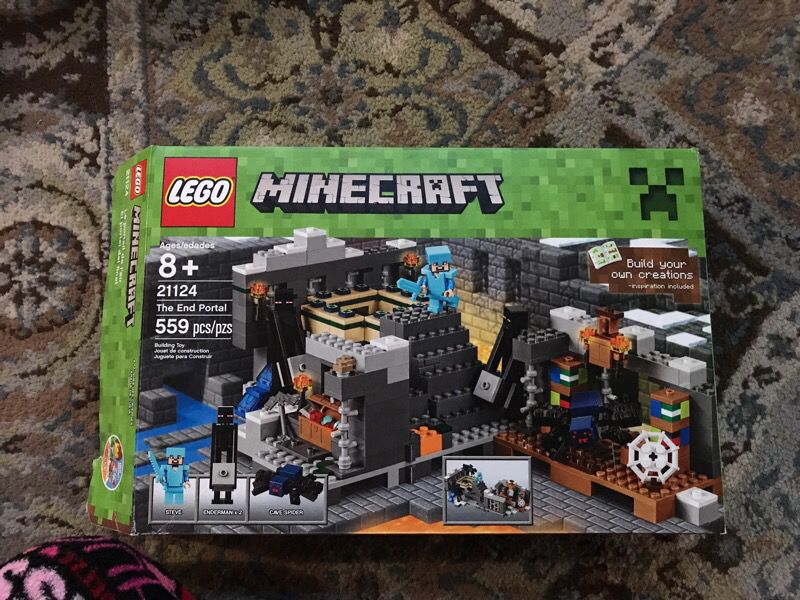 LEGO Minecraft The End Portal Set 21124