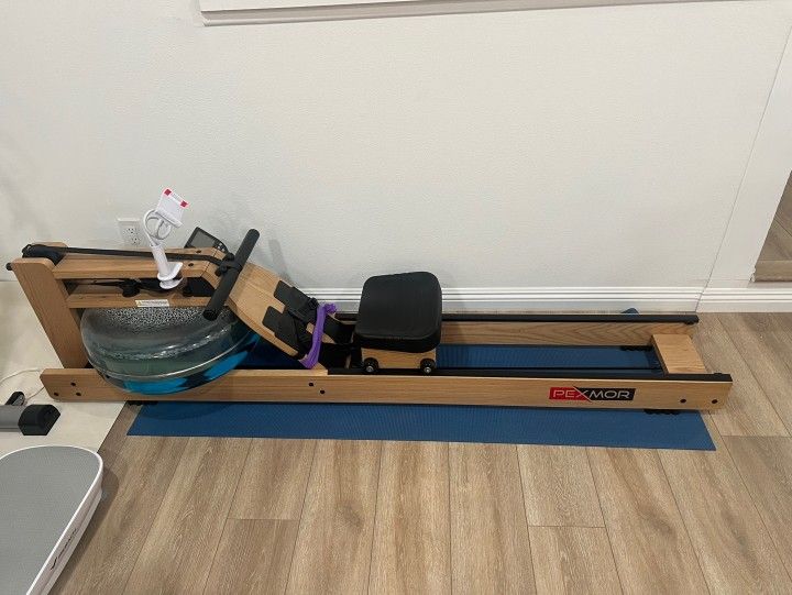 Water Rowing Machine