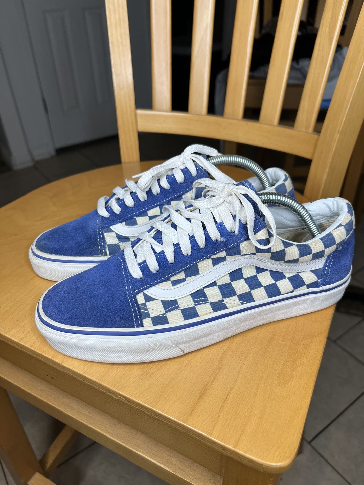 Size 8.5 Vans Old Skool Blue Checkerboard
