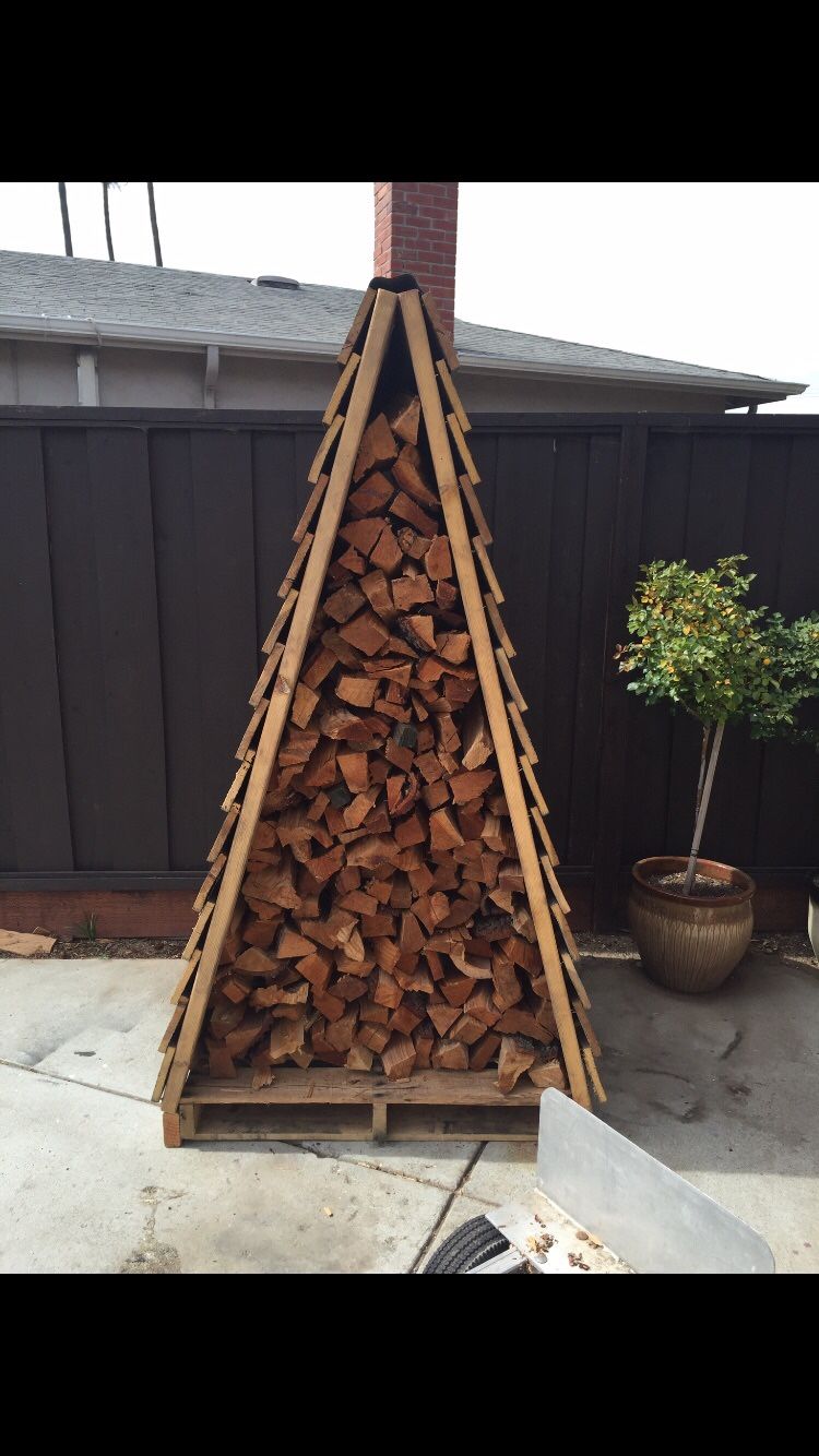 Firewood chalet