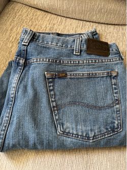 Men’s Size 44X32