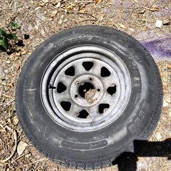 Trailer tire.  205/75 D14
