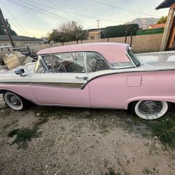 1957 Skyliner 