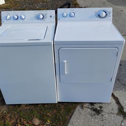 GE Washer and Dryer Set