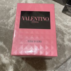Valentino Perfume