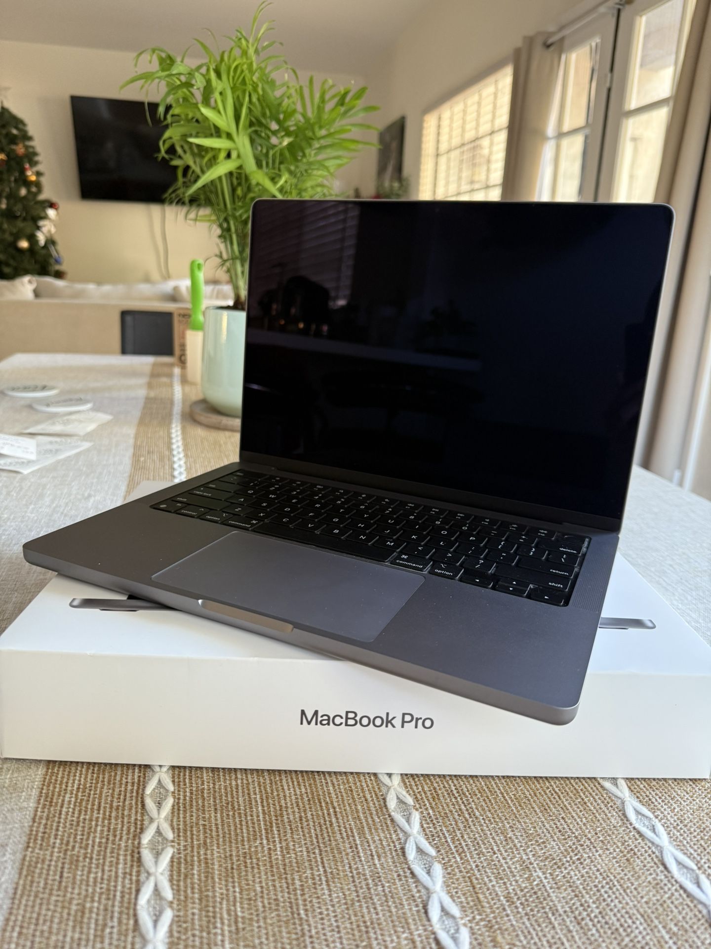 Apple 2021 MacBook Pro with Apple M1 Pro chip, 14-inch, 16GB RAM, 1TB SSD, Space Gray (Like New)