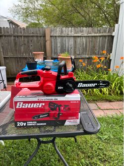 Like New Bauer cordless compact chainsaw 10”