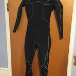 Matuse WOMENS Artemis 4/3 size 4