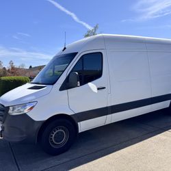 2019 Mercedes-Benz Sprinter Cargo