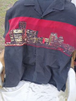 A Nice Men's Black & Red Johnny Blaze XL Short Sleeve Top