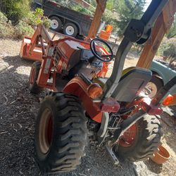 2002 Kubota b750