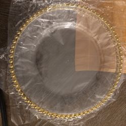 13 Inch Plastic Round Dinner Plates with Gold Beaded Rim