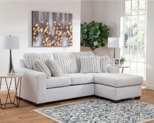 Sofa Chaise Sectional In Cream