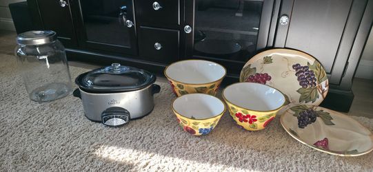Moving sale- crockpot, drink dispenser, bowls/platters