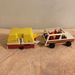 Vintage 1979 Fisher Price Little People Pop Up Camper Set #992