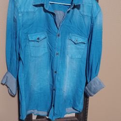 7 For All MenKind Size M Long Sleeve 