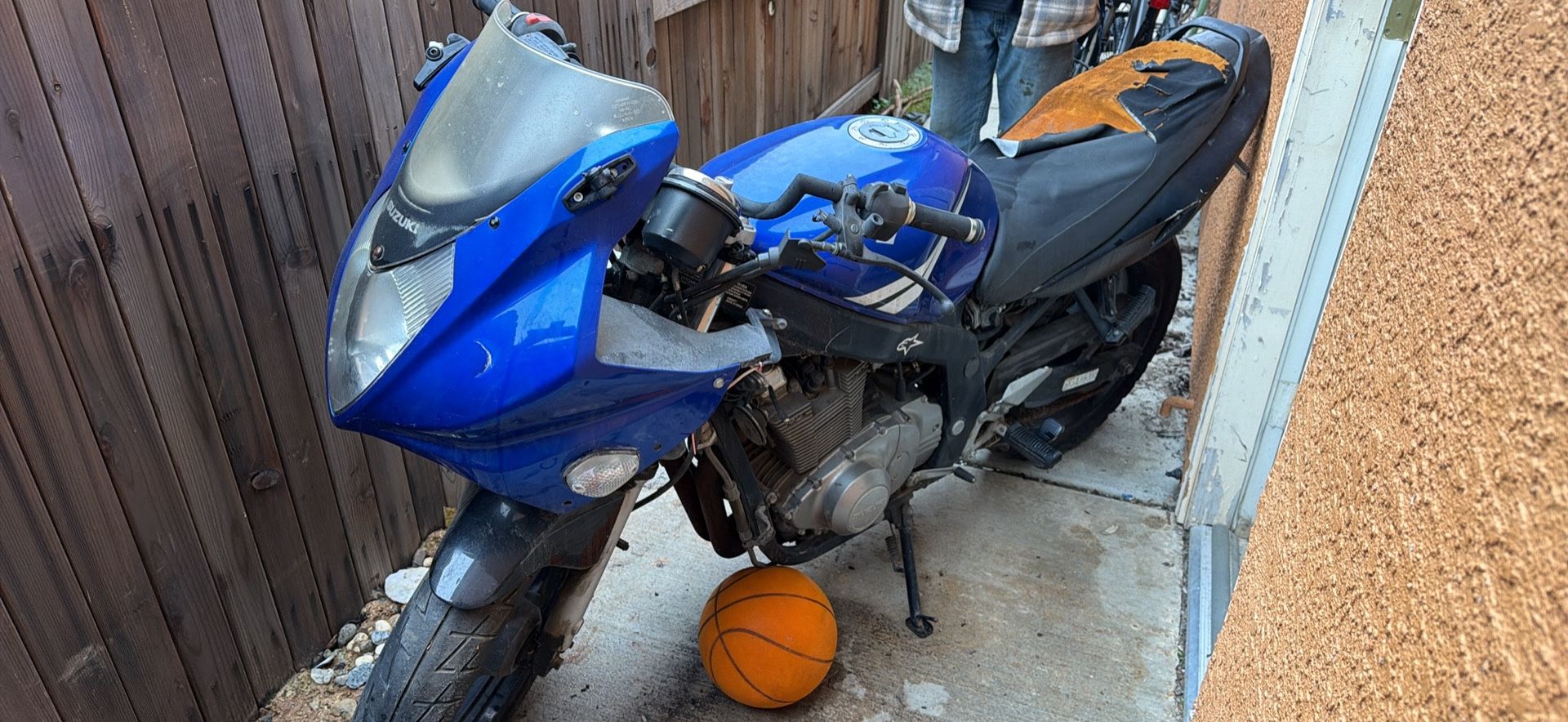 Suzuki Gs500 Street Bike For Parts