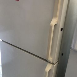 Ge Refrigerator 