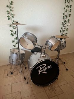 Small drum set