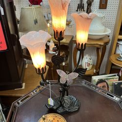 Tiffany Tulip Lily Flower Butterfly Lamp