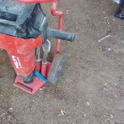 Hilti TE 3000-AVR Demolition Hammer