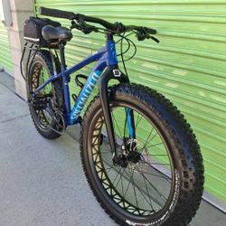 SPECIALIZED FAT BOY  7 SPEEDS FAT TIRE 26 SIZE M LIKE NEW 