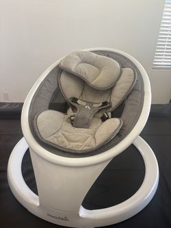 Munchkin baby swing