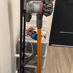 Dyson Vacuum Stand, Vacuum Is Not Included 