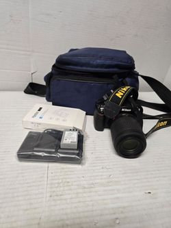 Nikon D40 Camera  with  nikon DX AF-S NIKKOR 55-200MM 1:4-5.6G