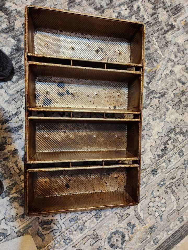 Bread Pan