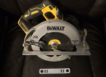 DeWalt Circular Saw, Multi-tool, & Air Inflator