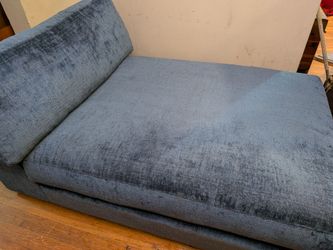 McCreary Modern Single Chaise Lounge (Room & Board)-$200
