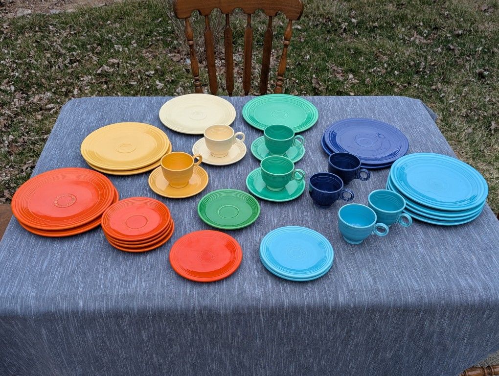 Vintage Fiestaware Lot - Including Uranium Red!