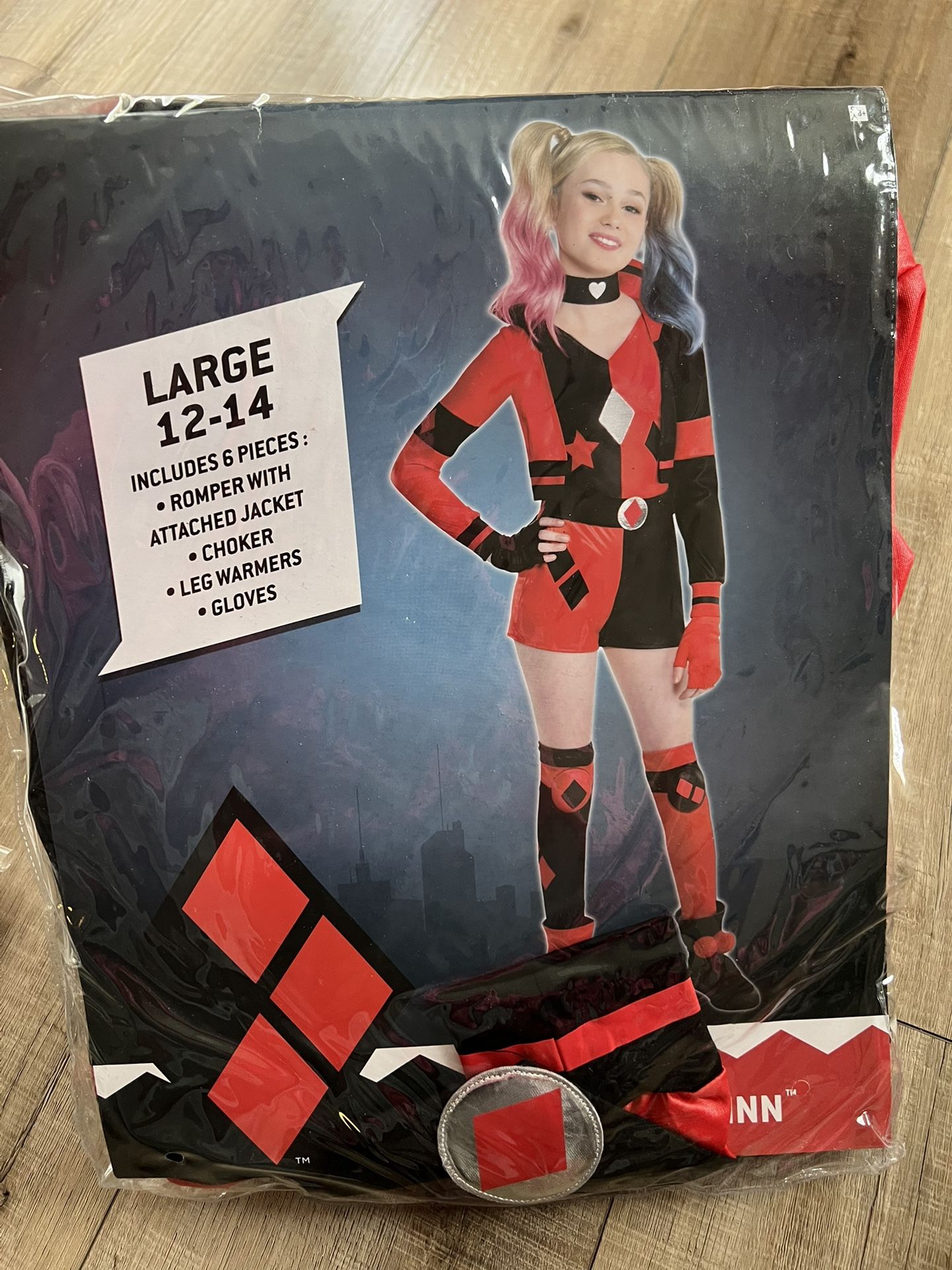 Girls Size 12-14 Harley Quinn DC Costume