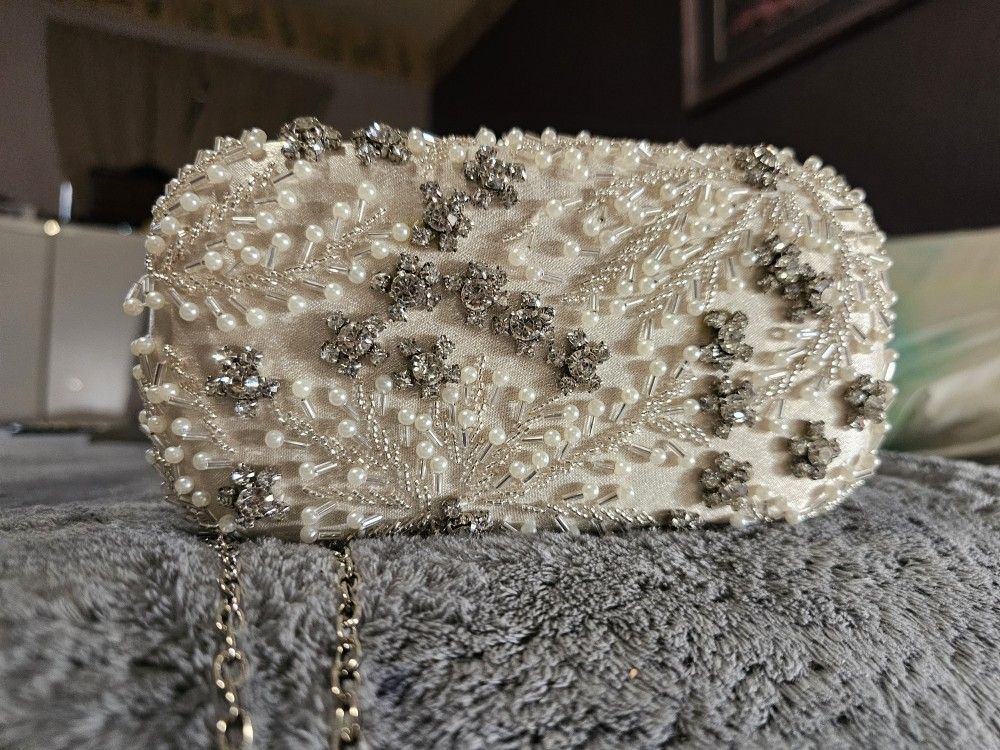 Pearl Clutch With Bead Accents