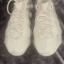 Yeezy 450 