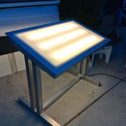 Tracing Light table