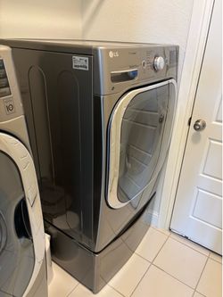 LG Washer & Dryer Set for Sale