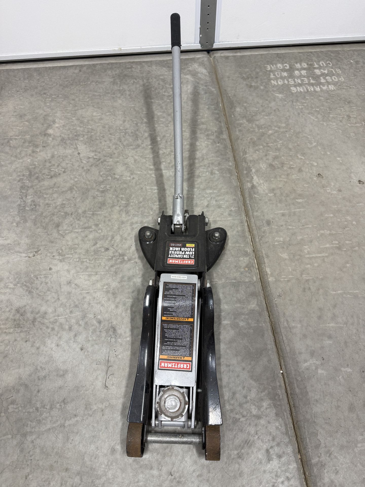 Craftsman 2 1/2 Ton Low Profile Floor Jack