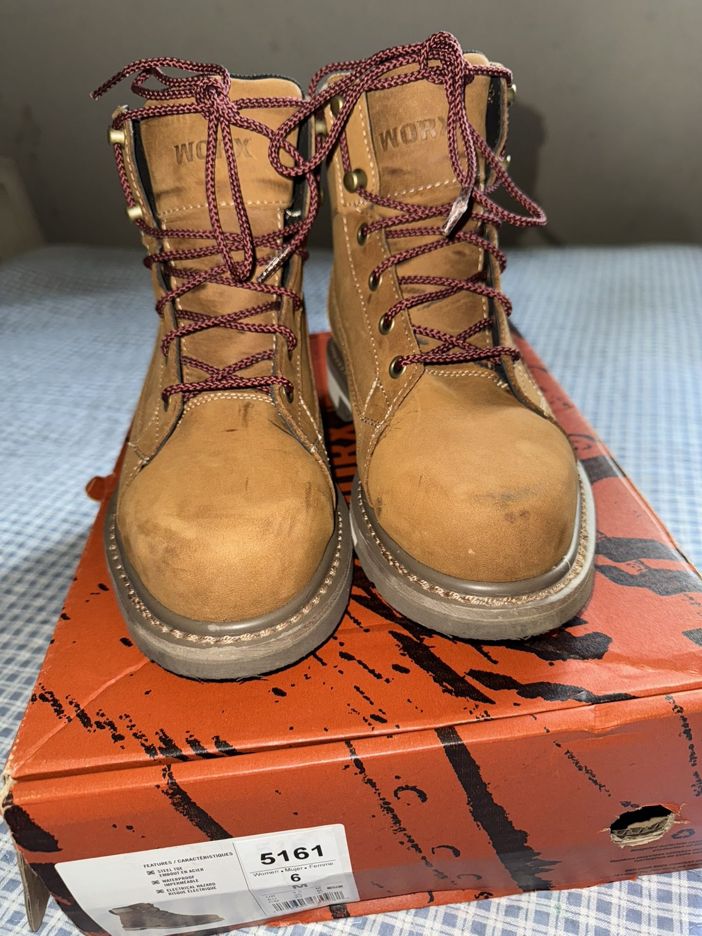 Red Wings AXIL WOMEN'S 6-INCH WATERPROOF SAFETY TOE BOOT