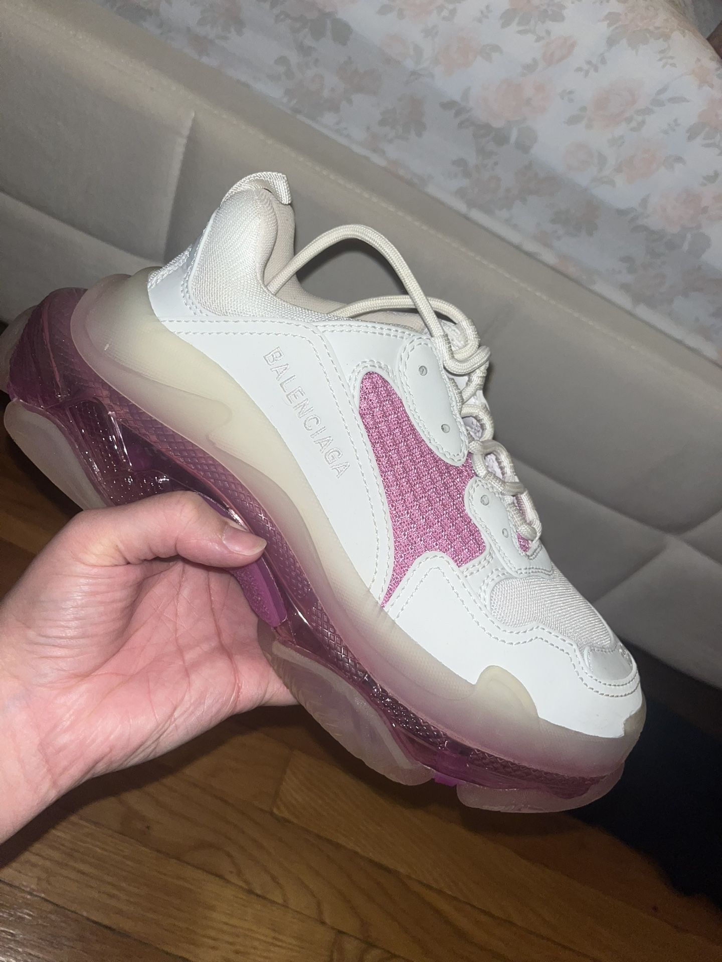 Women’s Shoes