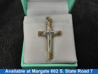 Religious Pendant - Yellow Gold 10k (.417) 2.5 grams