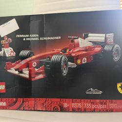 LEGO Icons Ferrari F2004 & Michael Schumacher 