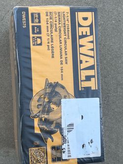DeWalt lightweight circular saw