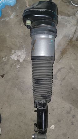 2016 BMW 740IRear Left Air Suspension Strut w/EDC Replacement for BMW 7 Series G11 G12 740i 750i 760i 2016 2017 2018 2019 2020 4593 Air Shock A